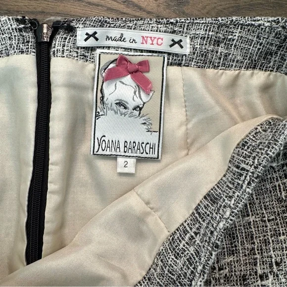 Yoana Baraschi Black and White Tweed-Like Linen Office Pencil Skirt 2 - Picture 4 of 6